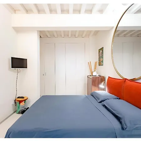 Luxury Tower House In Heart Of Standard Guest house *